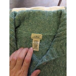L.L. Bean Women's Cardigan Sweater Size Medium Turquoise Marled Knitted